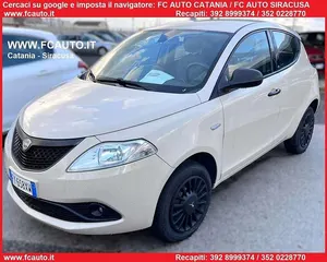 Begagnad Lancia Ypsilon