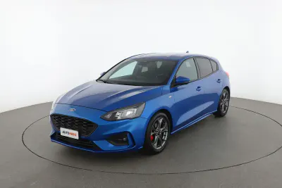 Käytetty Ford Focus ST-Line 120 HP (88 kW) 2020 Sininen Sedan