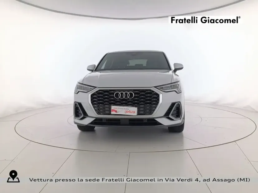 Usata Audi Q3 Sportback S-Line 150 CV (110 kW) 2024 Bianco ghiacciaio metallizzato SUV