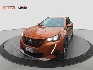 Usata Peugeot e-2008