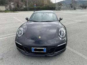 Usata Porsche 911 Carrera 4 GTS