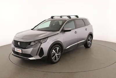 Käytetty Peugeot 5008 Allure 130 HP (95 kW) 2021 Harmaa Katumaasturi