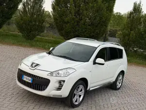 Begagnad Peugeot 4007