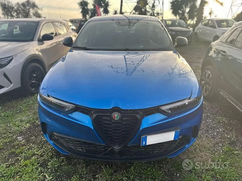 Usata Alfa Romeo Tonale Super 131 CV (96 kW) 2023 Blu SUV