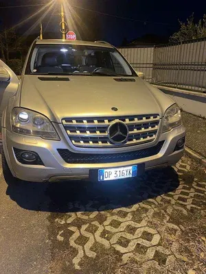 Begagnad Mercedes ML280