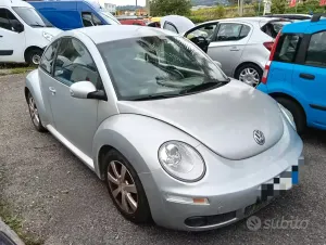 Begagnad VW New Beetle