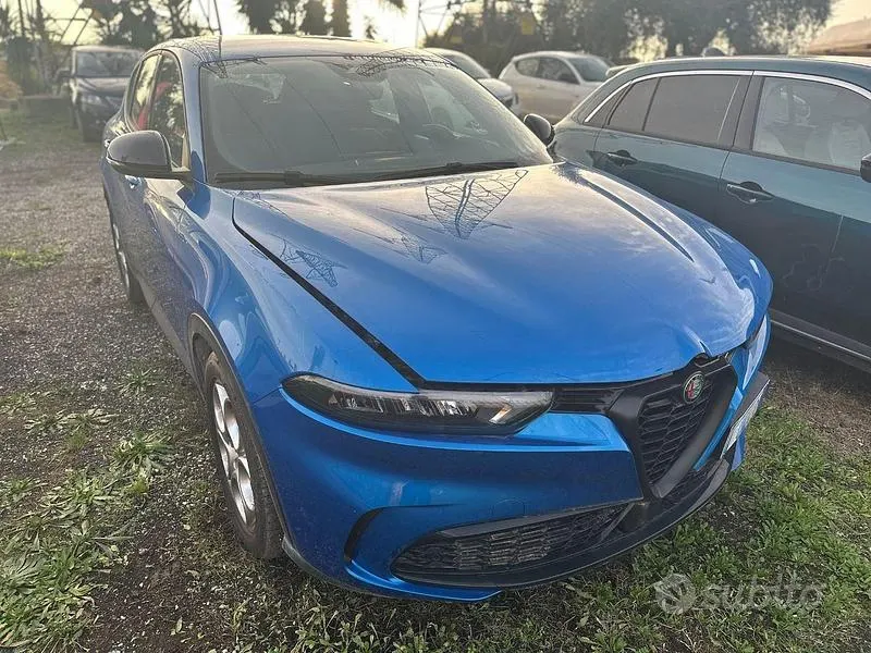 Usata Alfa Romeo Tonale Super 131 CV (96 kW) 2023 Blu SUV