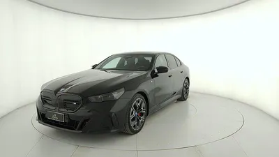 Begagnad BMW i5 M Sport 442 kW (601 HK) 2024 Svart Sedan