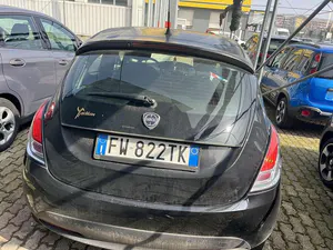 Begagnad Lancia Ypsilon