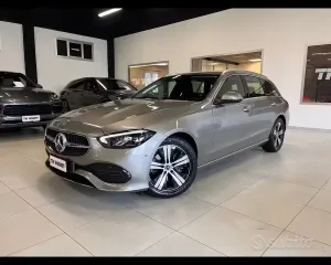 Begagnad Mercedes C220