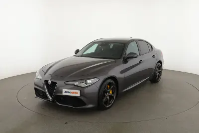 Gebraucht Alfa Romeo Giulia Super 180 PS (132 kW) 2019 Grau Limousine