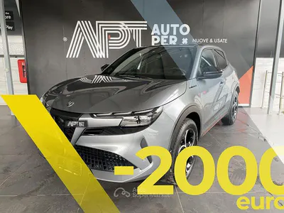 Nuova Alfa Romeo Junior Edizione Speciale 145 CV (106 kW) 2025 Grigio SUV