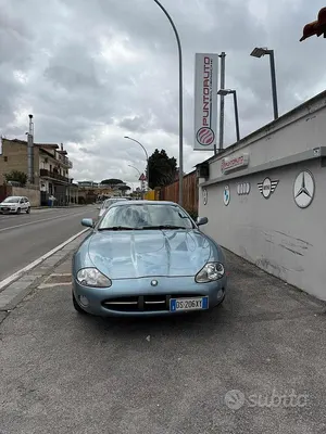 Begagnad Jaguar XK8