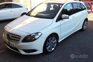 Begagnad Mercedes B160