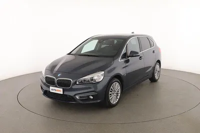 Käytetty BMW 220 Active Tourer Luxury Line 190 HP (139 kW) 2018 Sininen Tila-auto