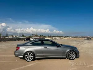 Begagnad Mercedes C250