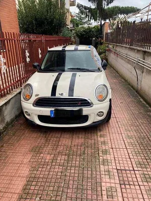 Usata Mini One D