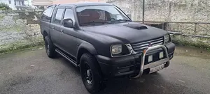 Usata Mitsubishi L200