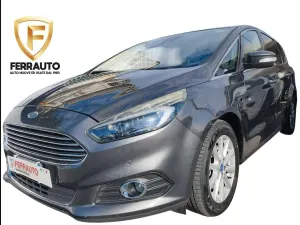 Begagnad Ford S-MAX
