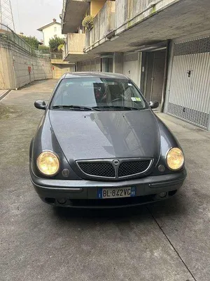 Usata Lancia Lybra