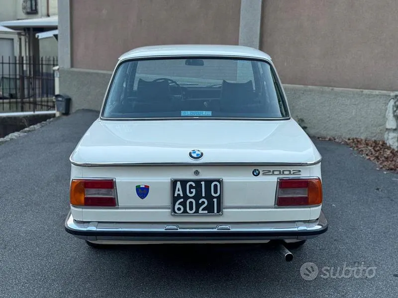 Usata BMW 2002 100 CV (73 kW) 1960 Bianco Berlina