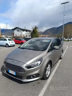 Begagnad Ford S-MAX
