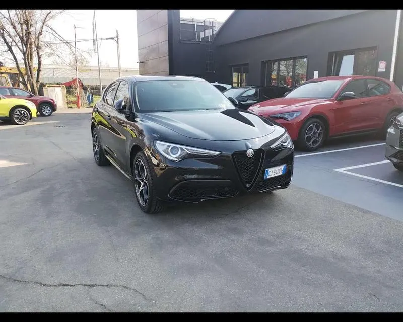 Usata Alfa Romeo Stelvio Veloce 280 CV (205 kW) 2022 Nero SUV