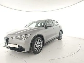 Usata Alfa Romeo Stelvio Super 190 CV (139 kW) 2022 Grigio scuro SUV