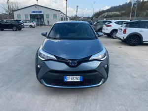 Usata Toyota C-HR