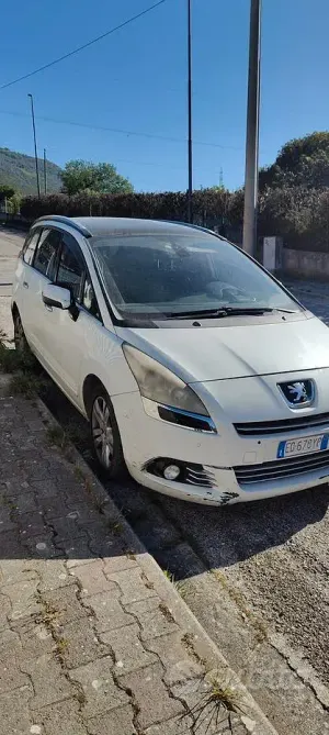 Usado Peugeot 5008