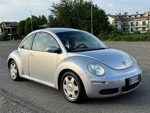 Begagnad VW New Beetle