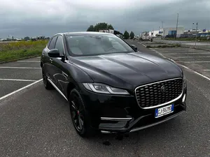 Begagnad Jaguar F-Pace