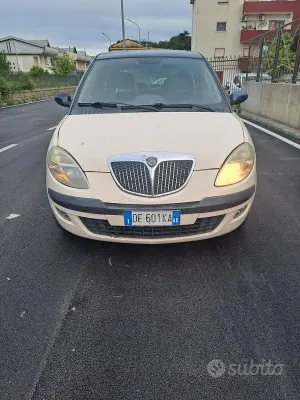 Usata Lancia Ypsilon