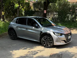 Begagnad Peugeot 208