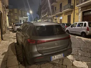 Begagnad Mercedes EQA250+