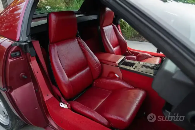 Usata Chevrolet Corvette C4 245 CV (180 kW) 1987 Rosso Cabrio