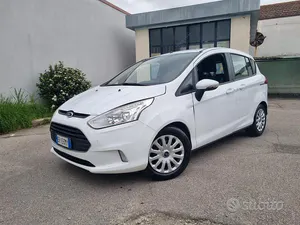 Begagnad Ford B-MAX
