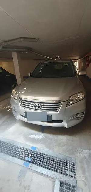 Begagnad Toyota RAV4