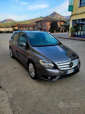 Begagnad Mercedes B160