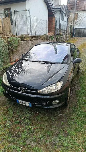 Begagnad Peugeot 206 CC