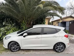 Begagnad Ford Fiesta