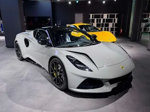 Usata Lotus Emira