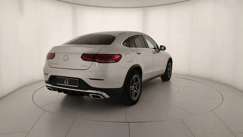Usata Mercedes GLC220 Premium Plus 194 CV (142 kW) 2020 Argento Coupé