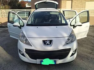 Begagnad Peugeot 208