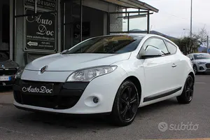 Begagnad Renault Mégane Coupé