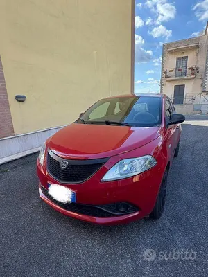 Begagnad Lancia Ypsilon