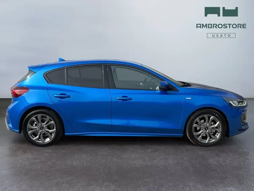 Usata Ford Focus ST-Line 125 CV (91 kW) 2024 Desert island blue Berlina