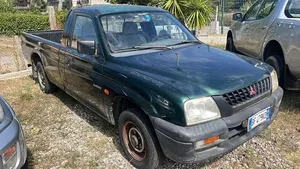 Usata Mitsubishi L200