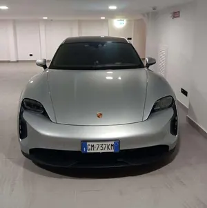 Usata Porsche Taycan