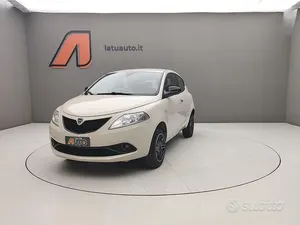 Begagnad Lancia Ypsilon